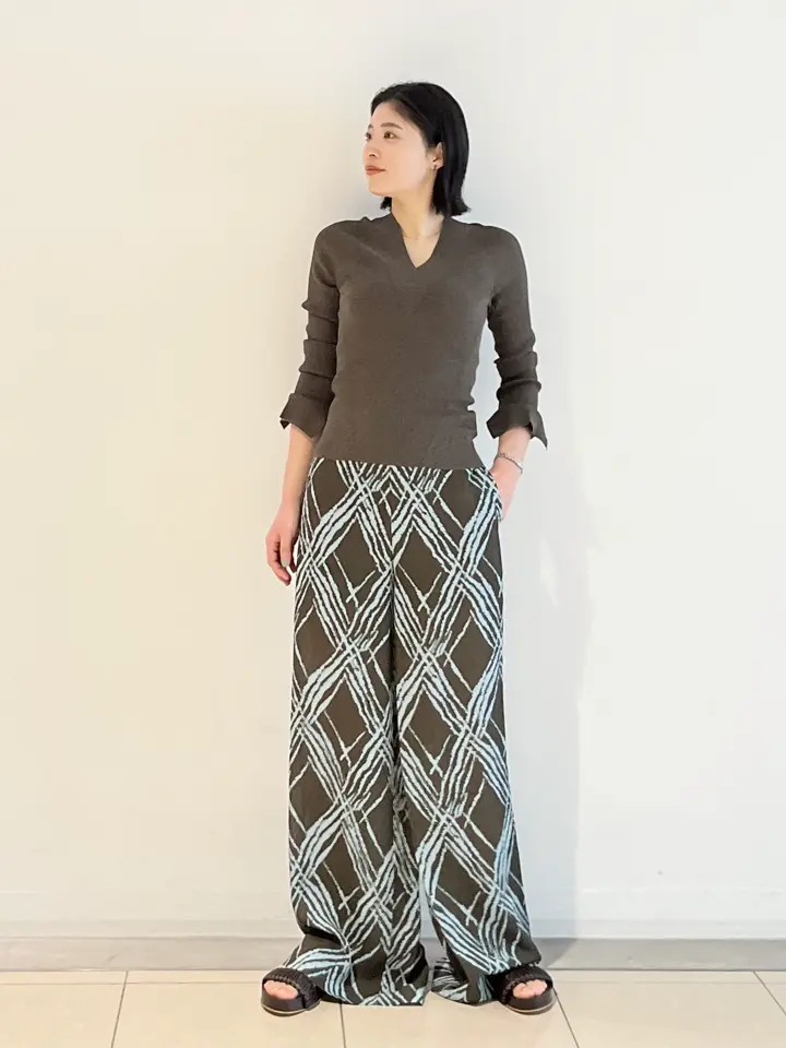 JOSEPH スタッフ コーディネート画像