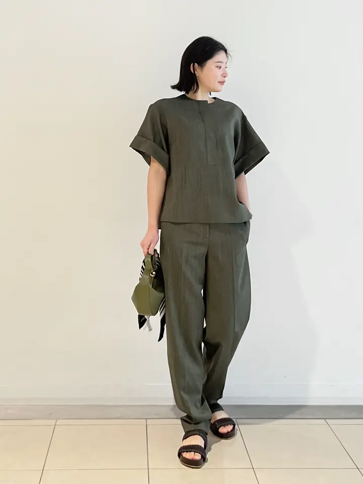 JOSEPH スタッフ コーディネート画像