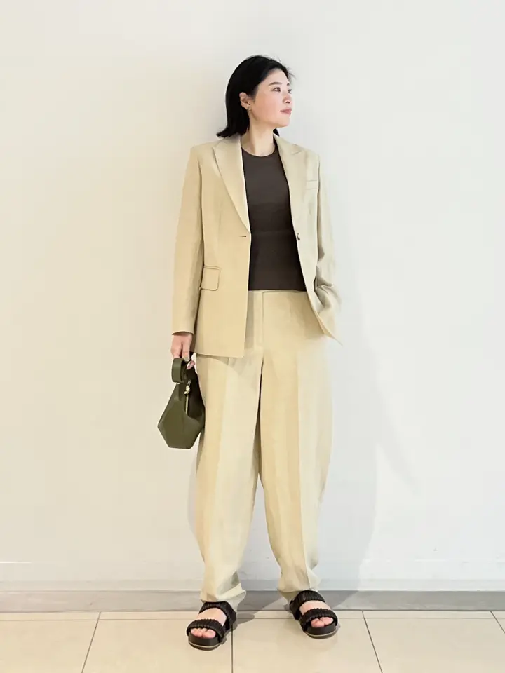 JOSEPH スタッフ コーディネート画像