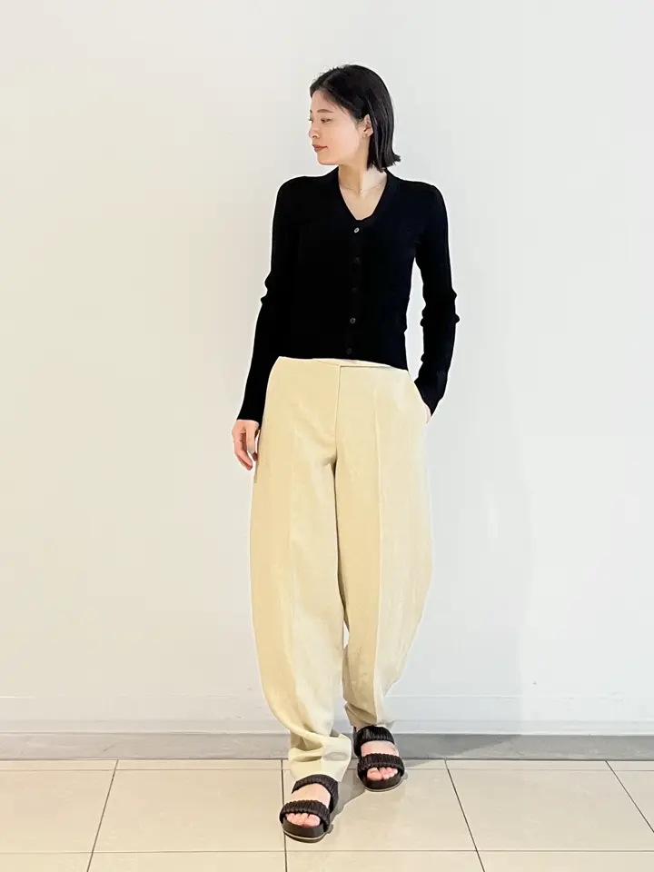 JOSEPH スタッフ コーディネート画像