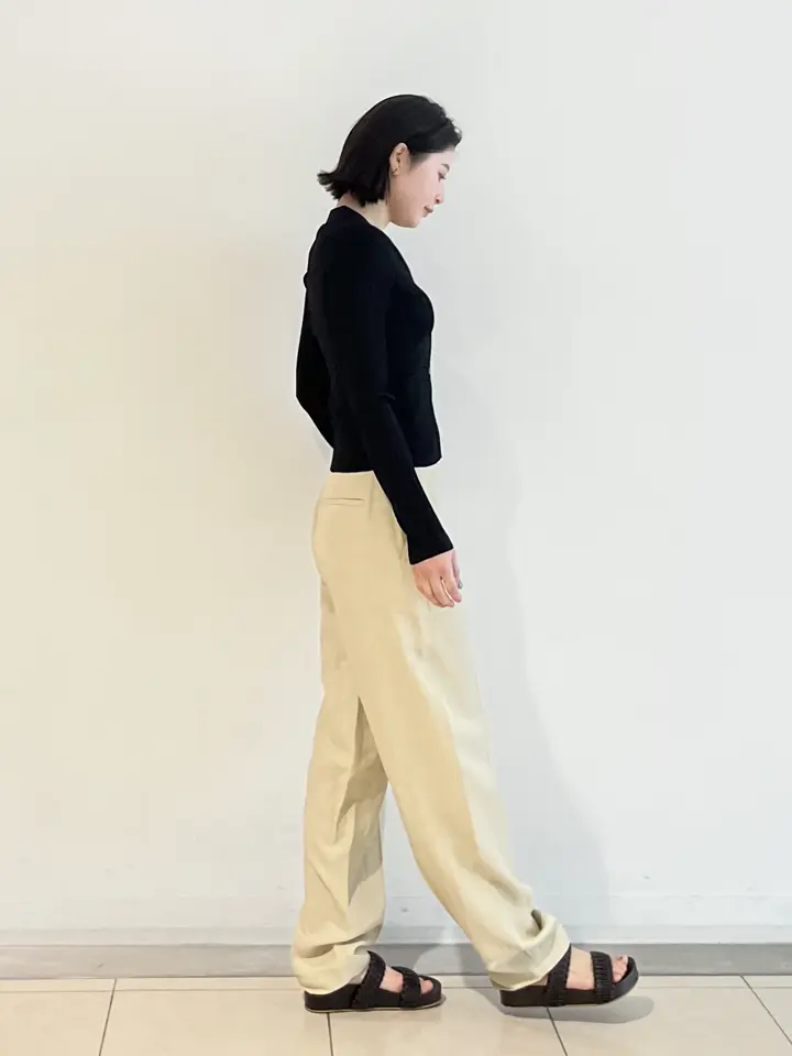 JOSEPH スタッフ コーディネート画像