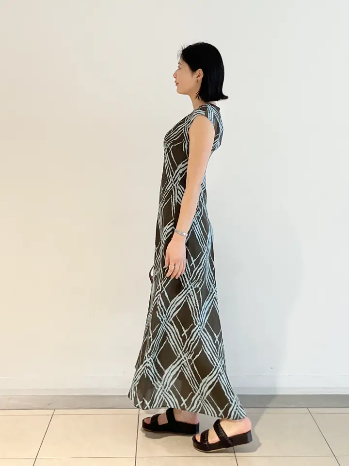 JOSEPH スタッフ コーディネート画像