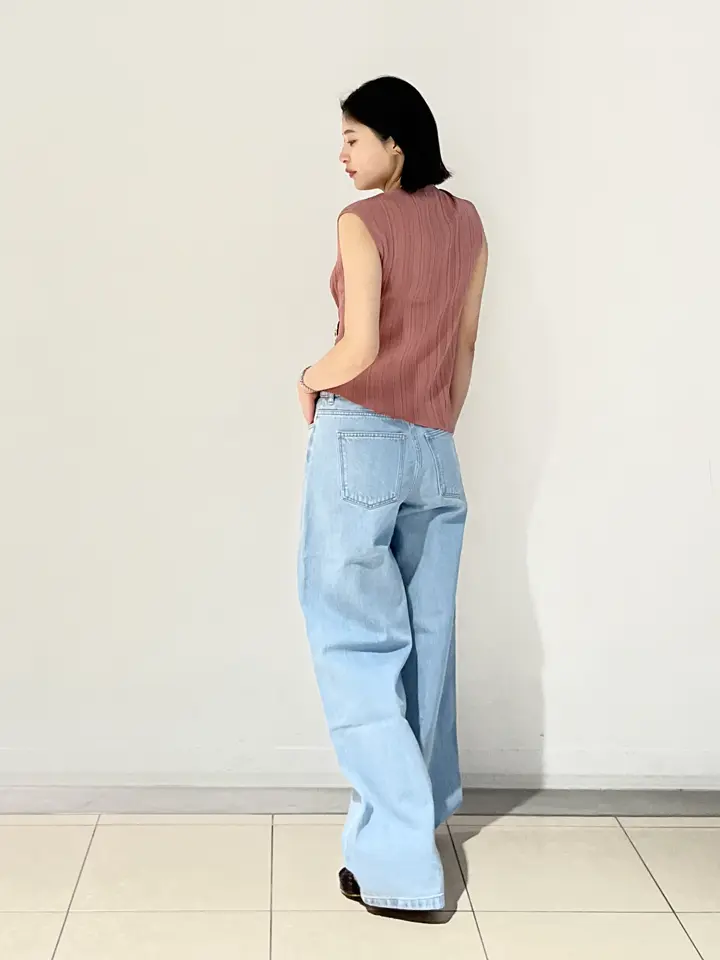 JOSEPH スタッフ コーディネート画像