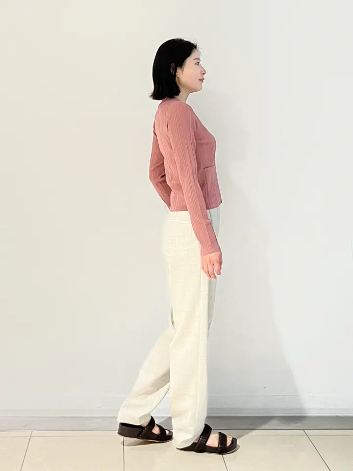 JOSEPH スタッフ コーディネート画像