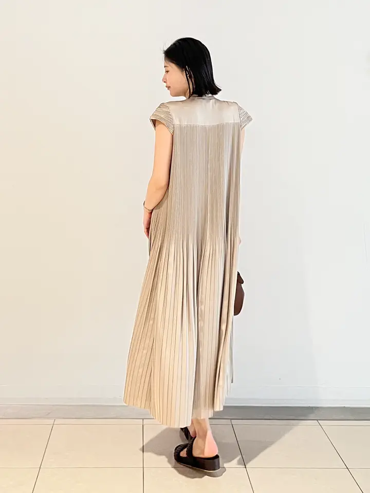 JOSEPH スタッフ コーディネート画像