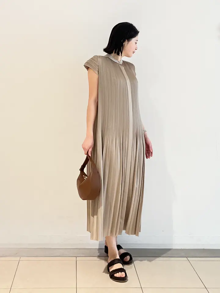 JOSEPH スタッフ コーディネート画像