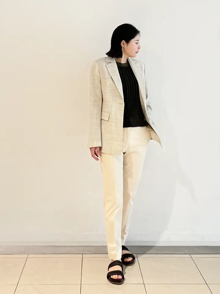 JOSEPH スタッフ コーディネート画像