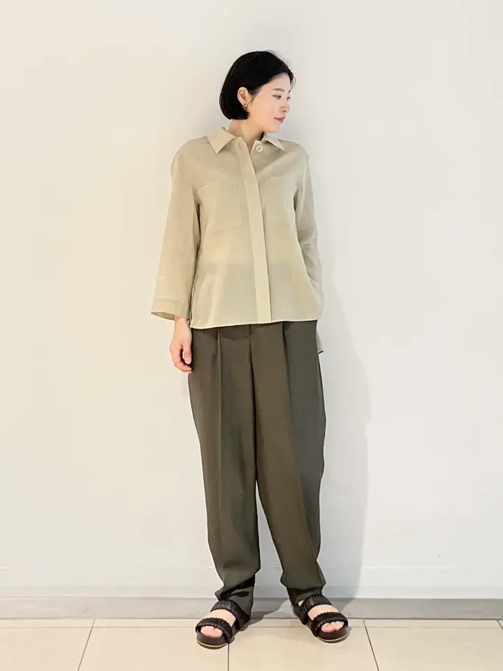 JOSEPH スタッフ コーディネート画像