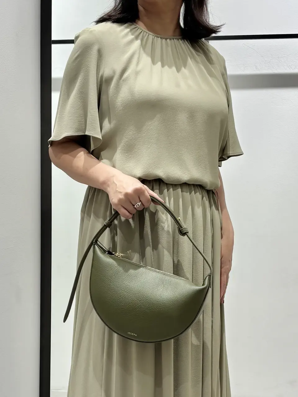 JOSEPH 米山美紀 コーディネート画像