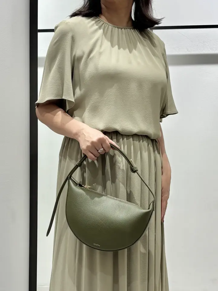 JOSEPH 米山美紀 コーディネート画像