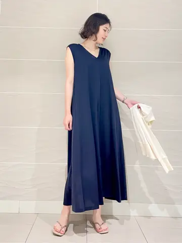 JOSEPH スタッフ コーディネート画像