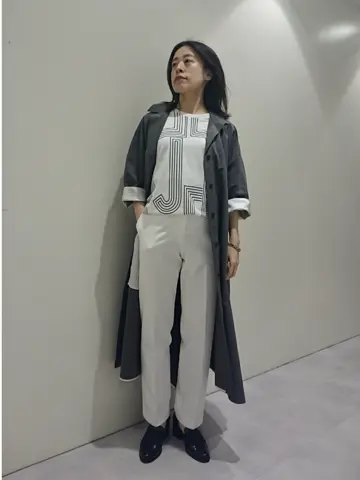 JOSEPH スタッフ コーディネート画像