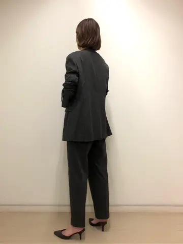 JOSEPH スタッフ コーディネート画像