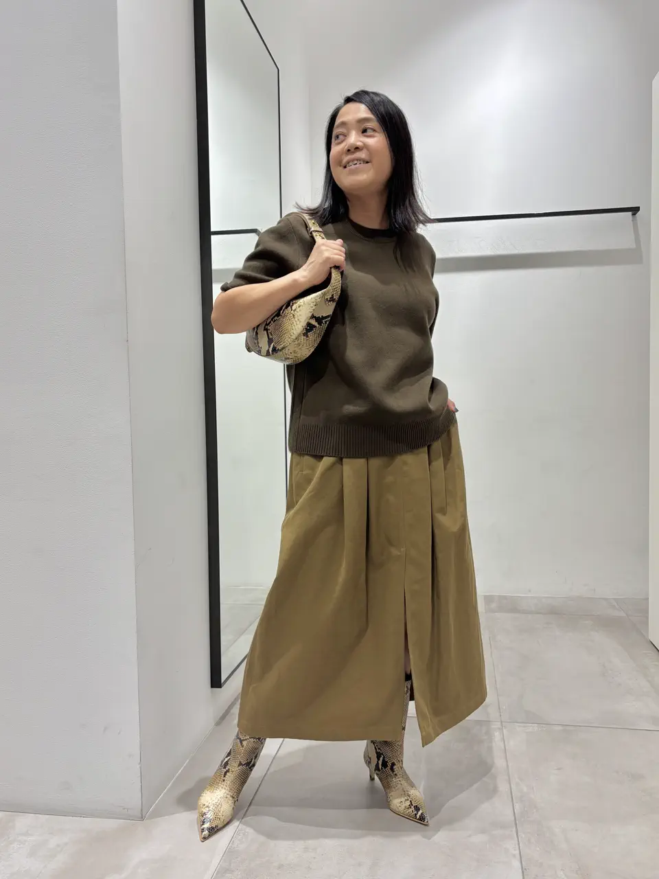  米山美紀 コーディネート画像