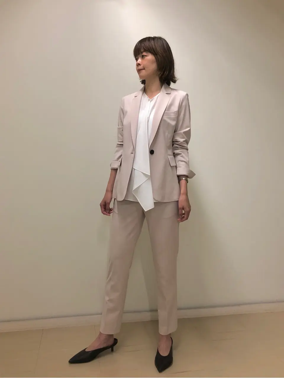 JOSEPH スタッフ コーディネート画像