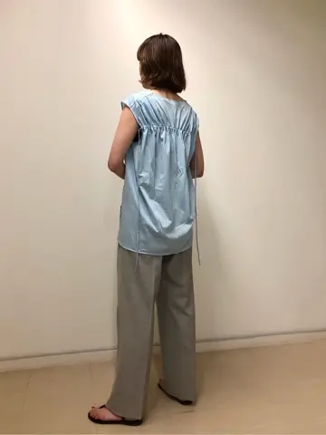 JOSEPH スタッフ コーディネート画像