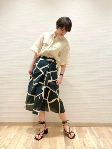 JOSEPH スタッフ コーディネート画像