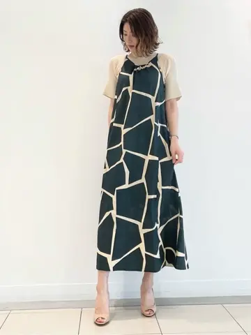 JOSEPH スタッフ コーディネート画像