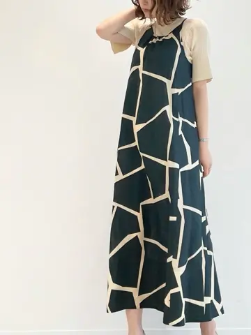 JOSEPH スタッフ コーディネート画像