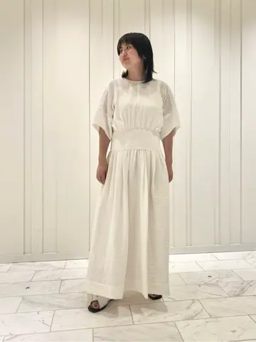 JOSEPH スタッフ コーディネート画像