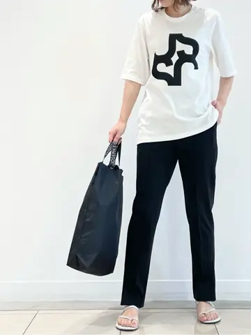 JOSEPH スタッフ コーディネート画像