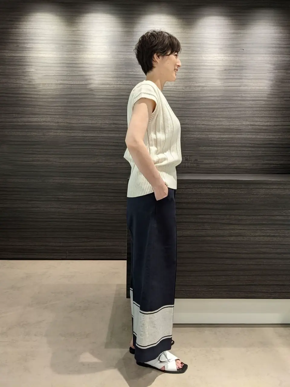 JOSEPH スタッフ コーディネート画像