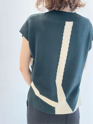 JOSEPH スタッフ コーディネート画像