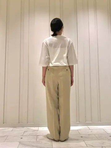 JOSEPH スタッフ コーディネート画像