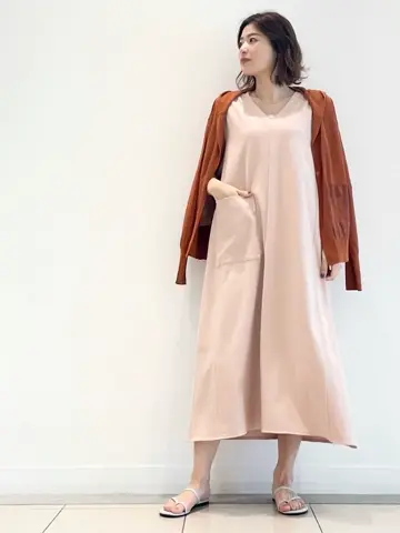 JOSEPH スタッフ コーディネート画像