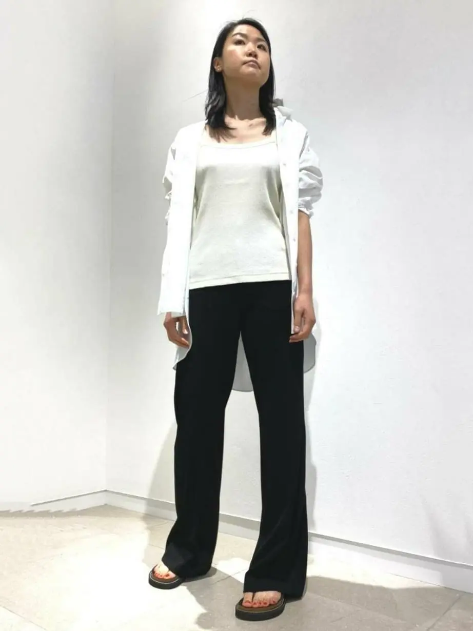 JOSEPH スタッフ コーディネート画像