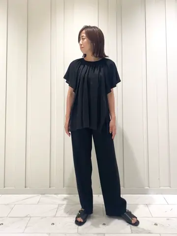 JOSEPH スタッフ コーディネート画像