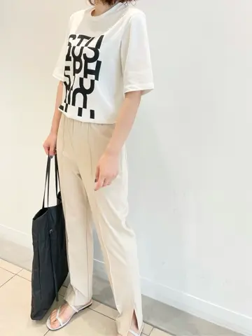 JOSEPH スタッフ コーディネート画像