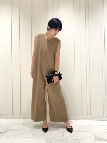 JOSEPH スタッフ コーディネート画像