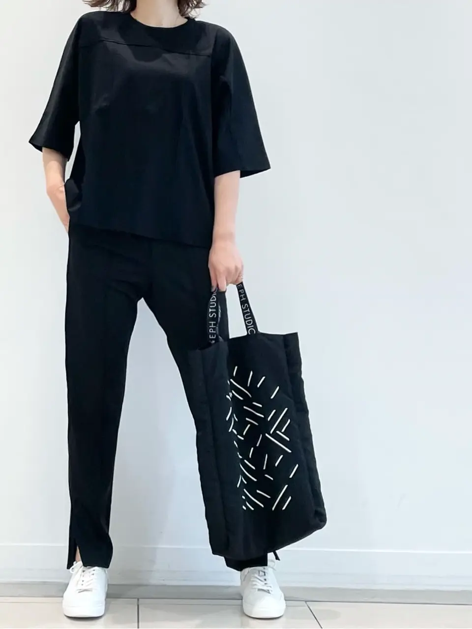 JOSEPH スタッフ コーディネート画像