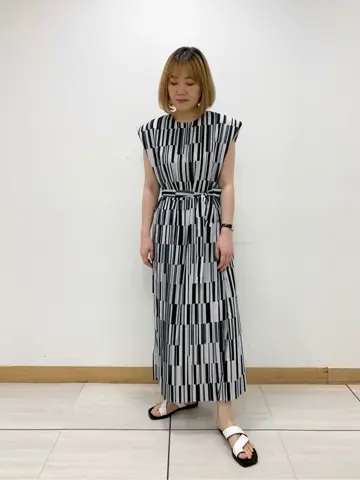 JOSEPH スタッフ コーディネート画像