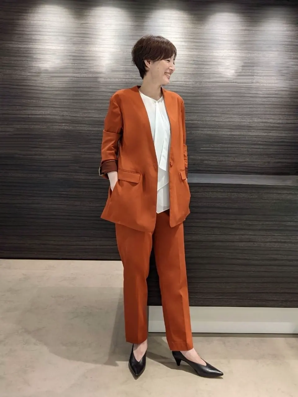 JOSEPH スタッフ コーディネート画像