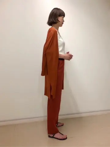 JOSEPH スタッフ コーディネート画像