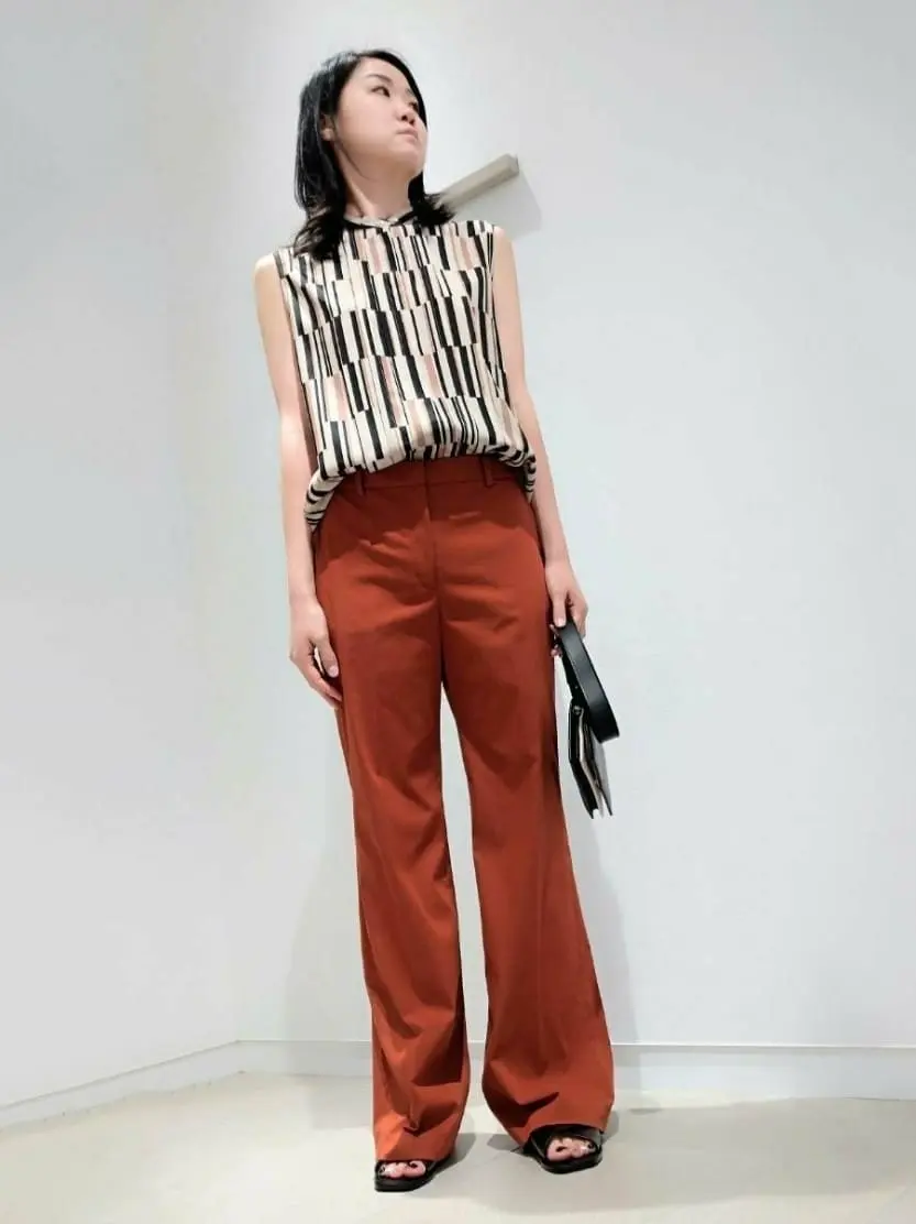 JOSEPH スタッフ コーディネート画像