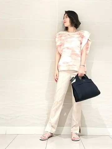 JOSEPH スタッフ コーディネート画像