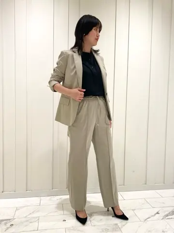 JOSEPH スタッフ コーディネート画像