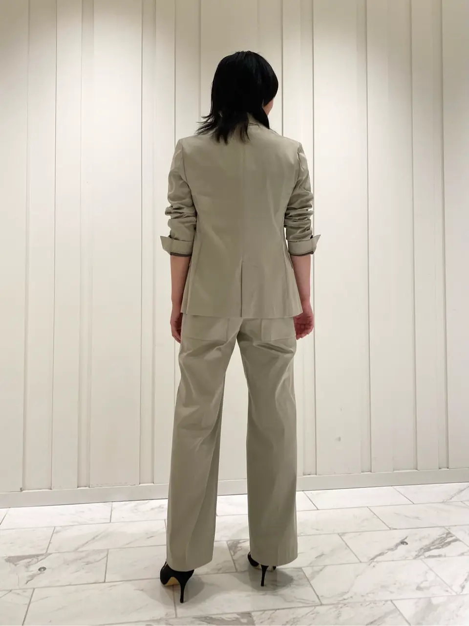 JOSEPH スタッフ コーディネート画像