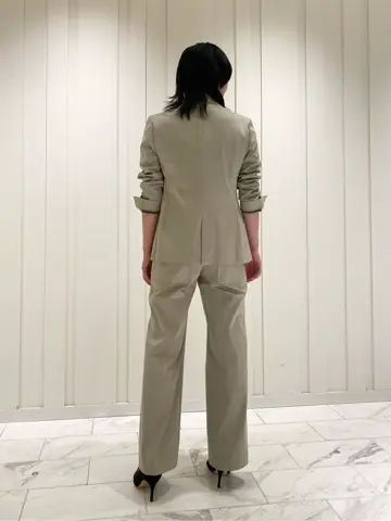 JOSEPH スタッフ コーディネート画像