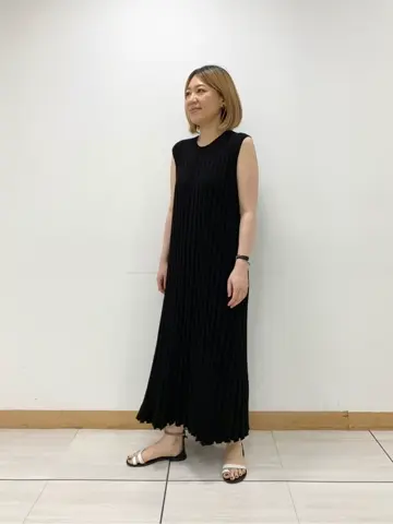 JOSEPH スタッフ コーディネート画像