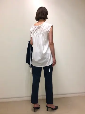 JOSEPH スタッフ コーディネート画像