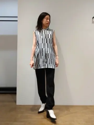 JOSEPH スタッフ コーディネート画像