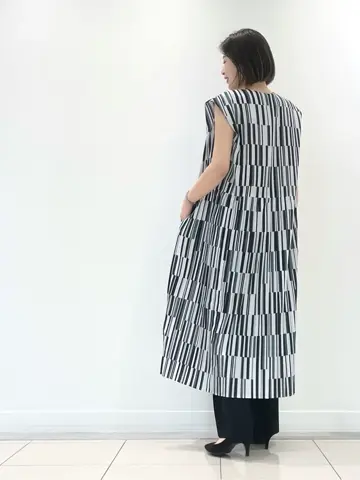 JOSEPH スタッフ コーディネート画像