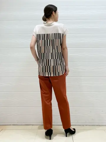 JOSEPH スタッフ コーディネート画像