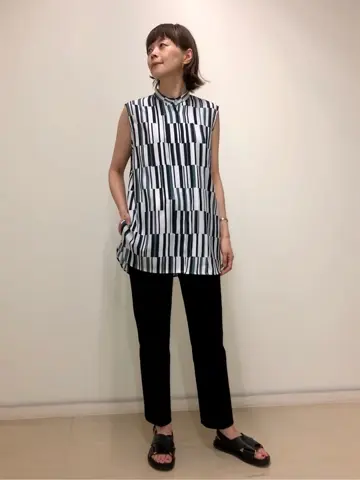 JOSEPH スタッフ コーディネート画像