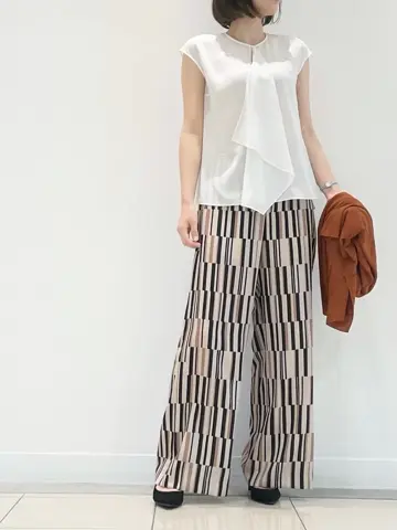 JOSEPH スタッフ コーディネート画像