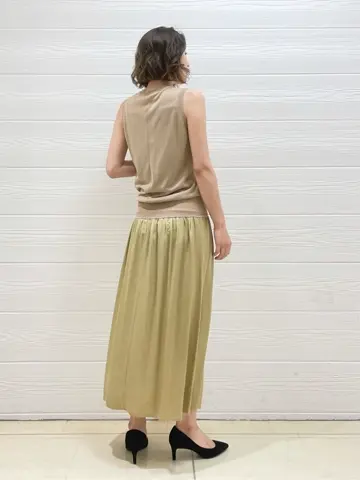 JOSEPH スタッフ コーディネート画像